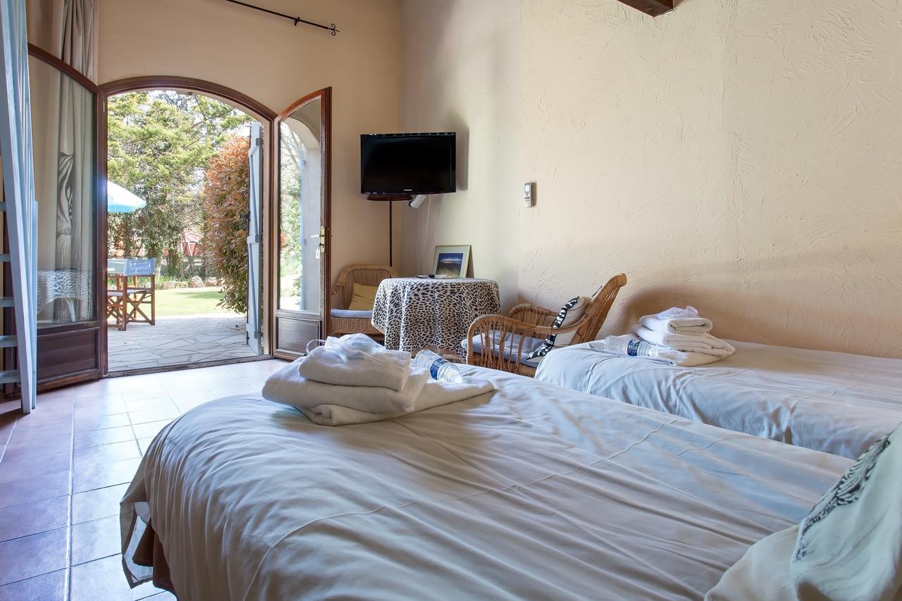 Le Mas Shabanou Bed & Breakfast Roquefort-les-Pins Exterior photo